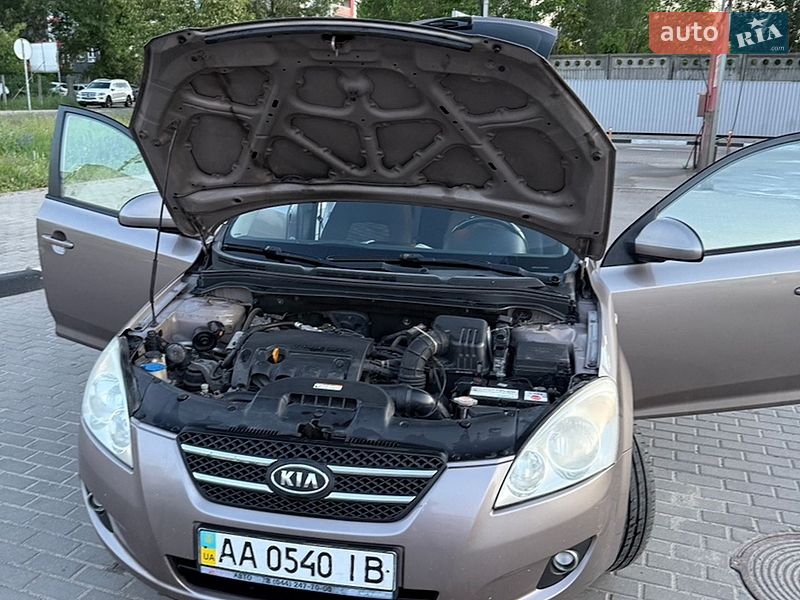 Универсал Kia Ceed 2008 в Киеве