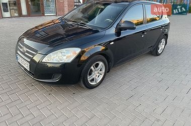 Хетчбек Kia Ceed 2007 в Ужгороді