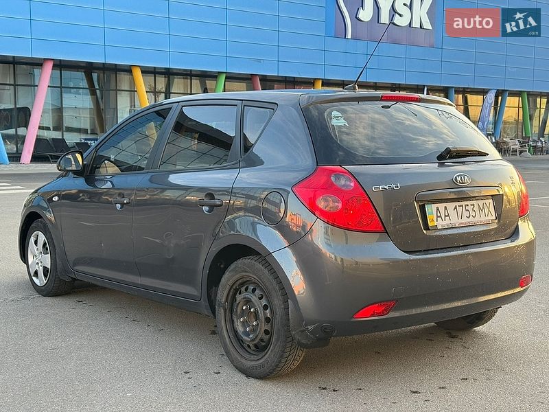 Хэтчбек Kia Ceed 2008 в Киеве фото 4 Хэтчбек Kia Ceed 2008 в Киеве