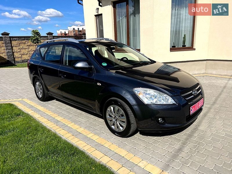 Універсал Kia Ceed 2008 в Луцьку