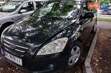 Універсал Kia Ceed 2008 в Стебнику