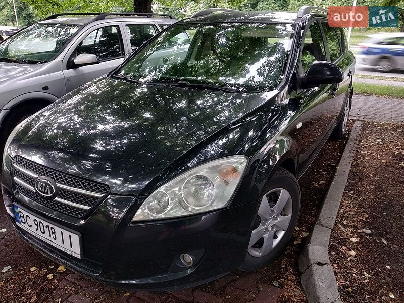 Універсал Kia Ceed 2008 в Стебнику