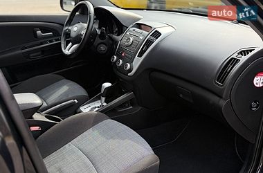 Універсал Kia Ceed 2011 в Луцьку