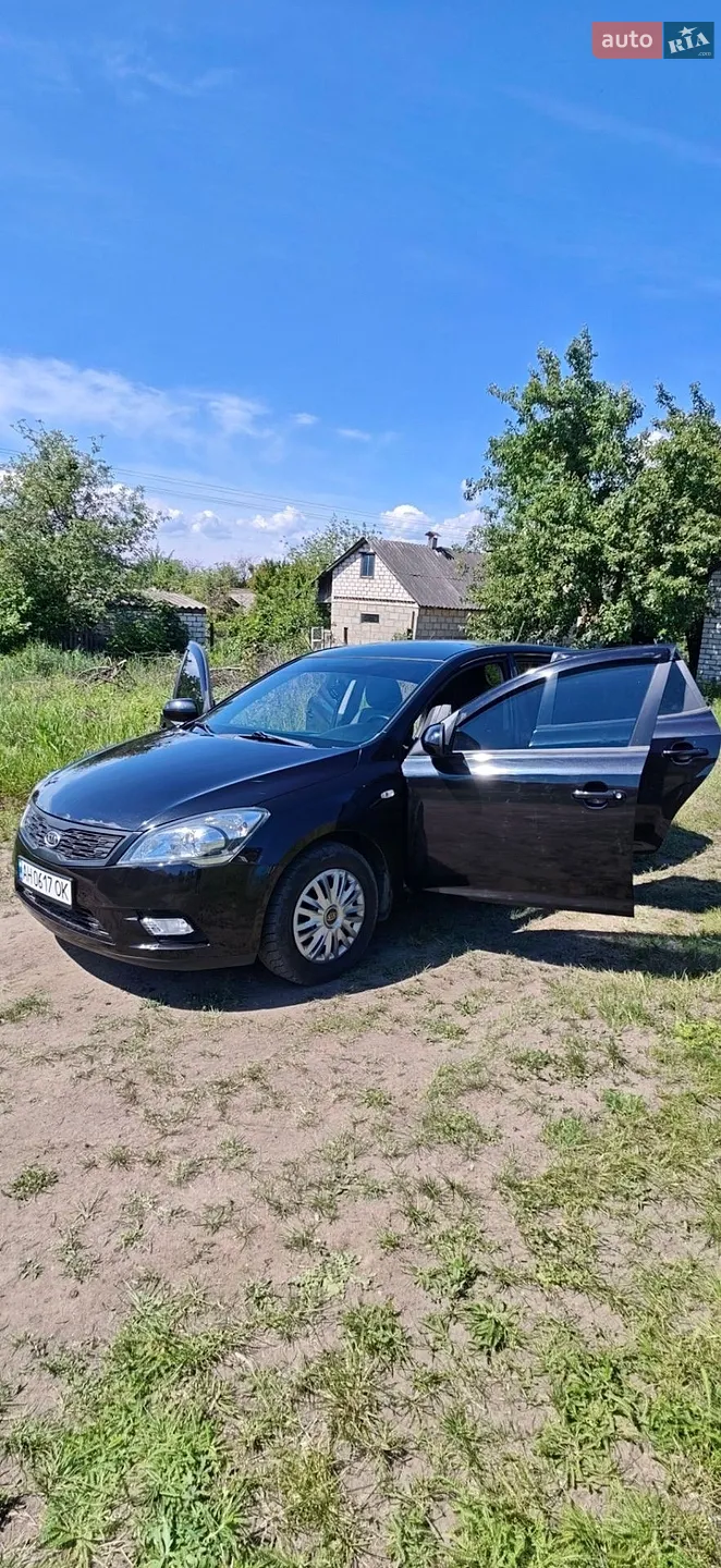 2010 Kia Cee'd - мініатюра 2