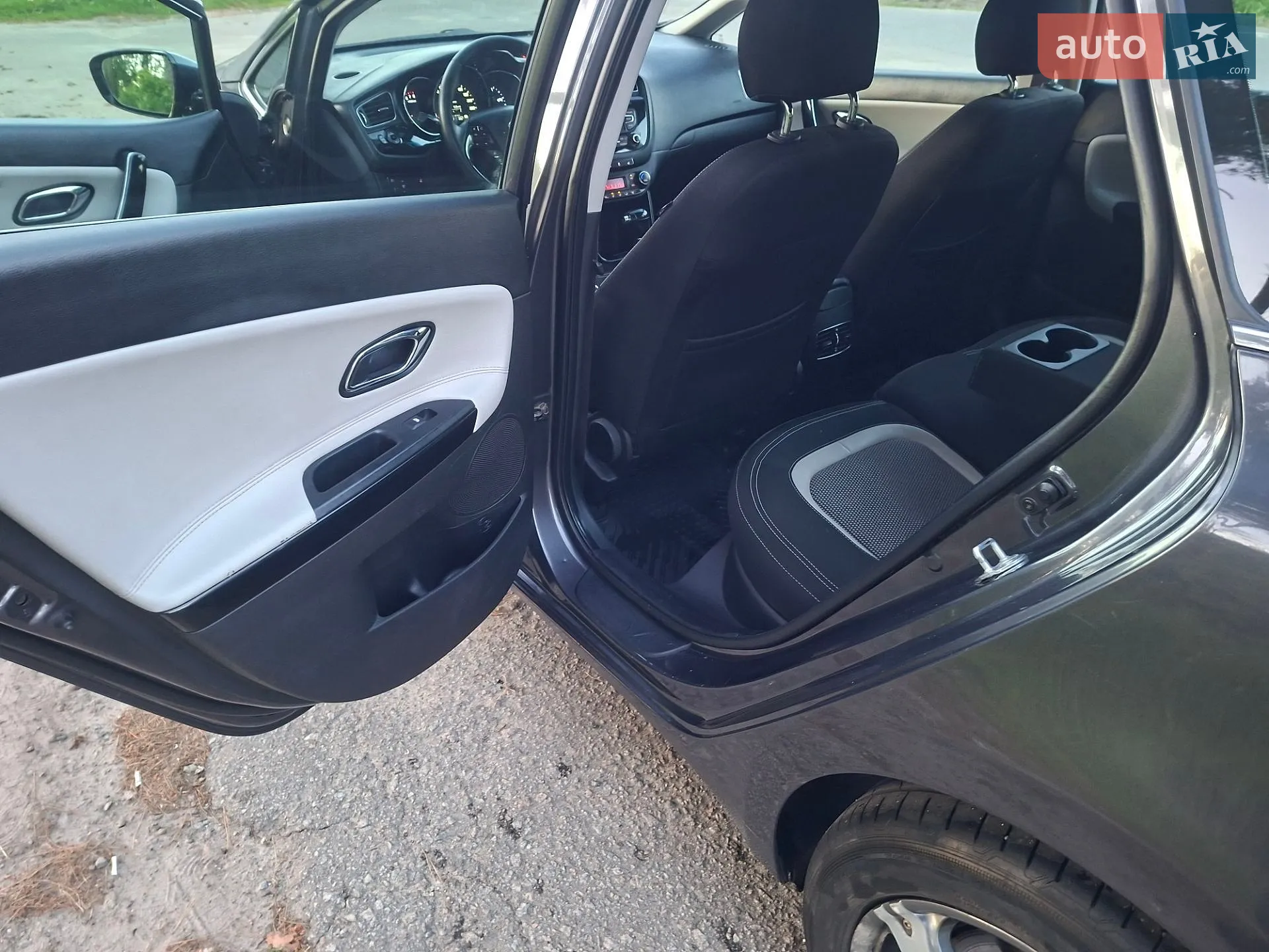 2012 Kia Cee'd - мініатюра 35