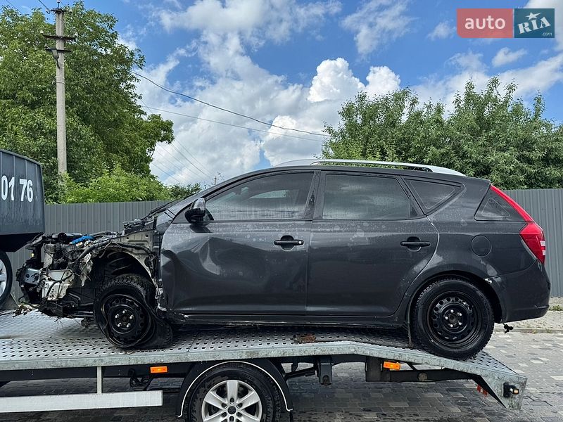 Универсал Kia Ceed 2008 в Тульчине