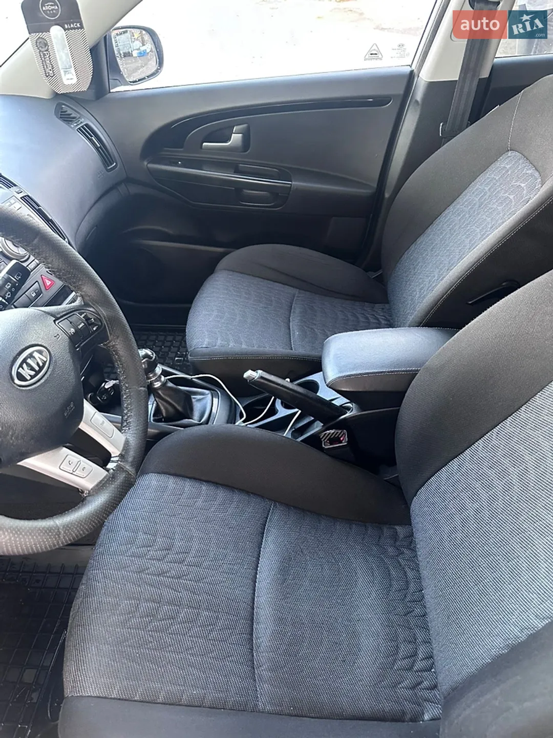 2010 Kia Cee'd - мініатюра 14