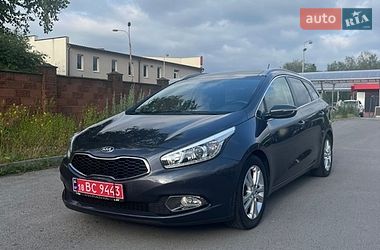 Универсал Kia Ceed 2014 в Ровно