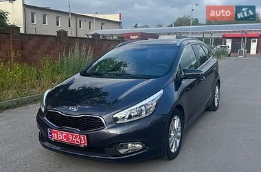 Универсал Kia Ceed 2014 в Ровно