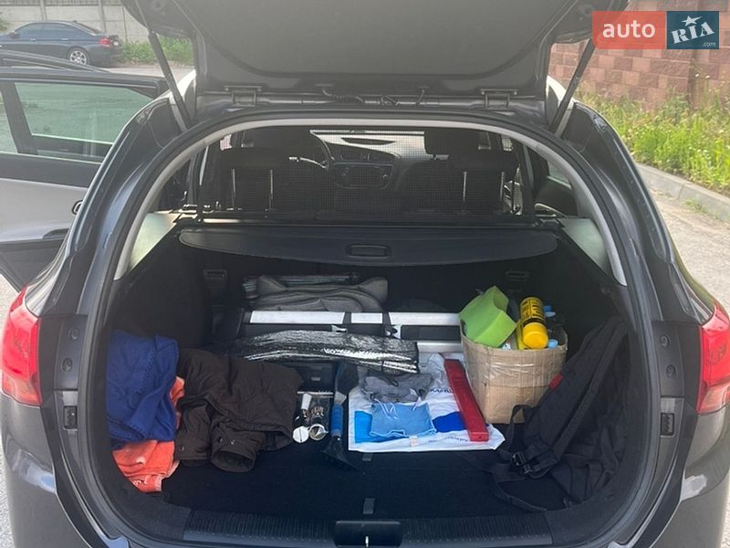 Универсал Kia Ceed 2014 в Ровно