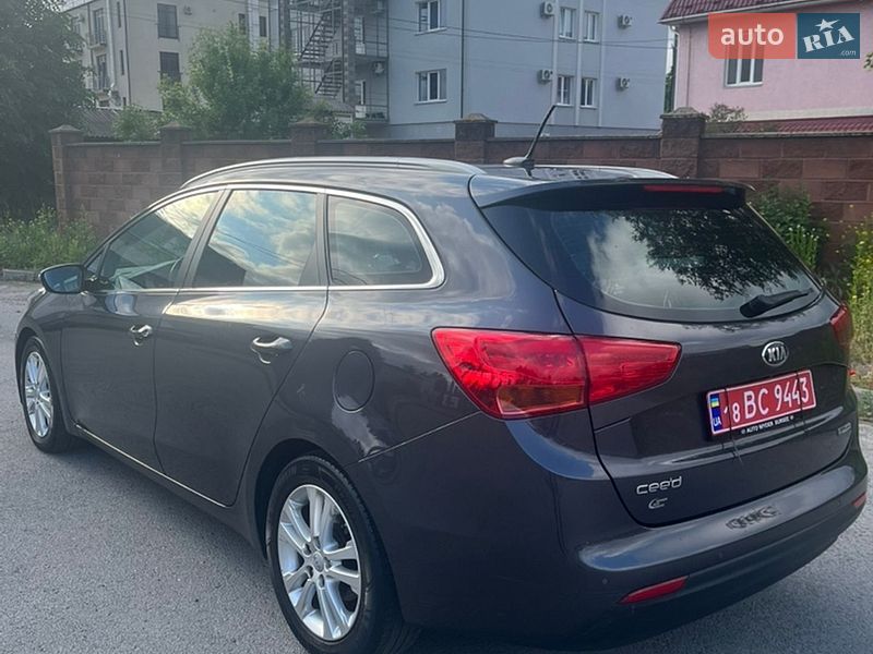 Универсал Kia Ceed 2014 в Ровно