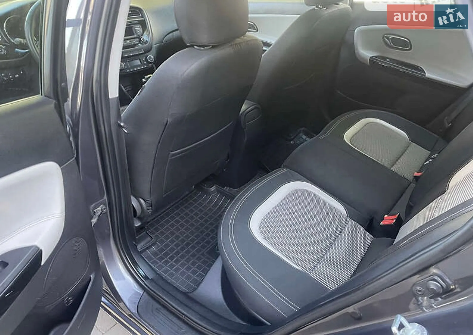 2013 Kia Cee'd - мініатюра 23