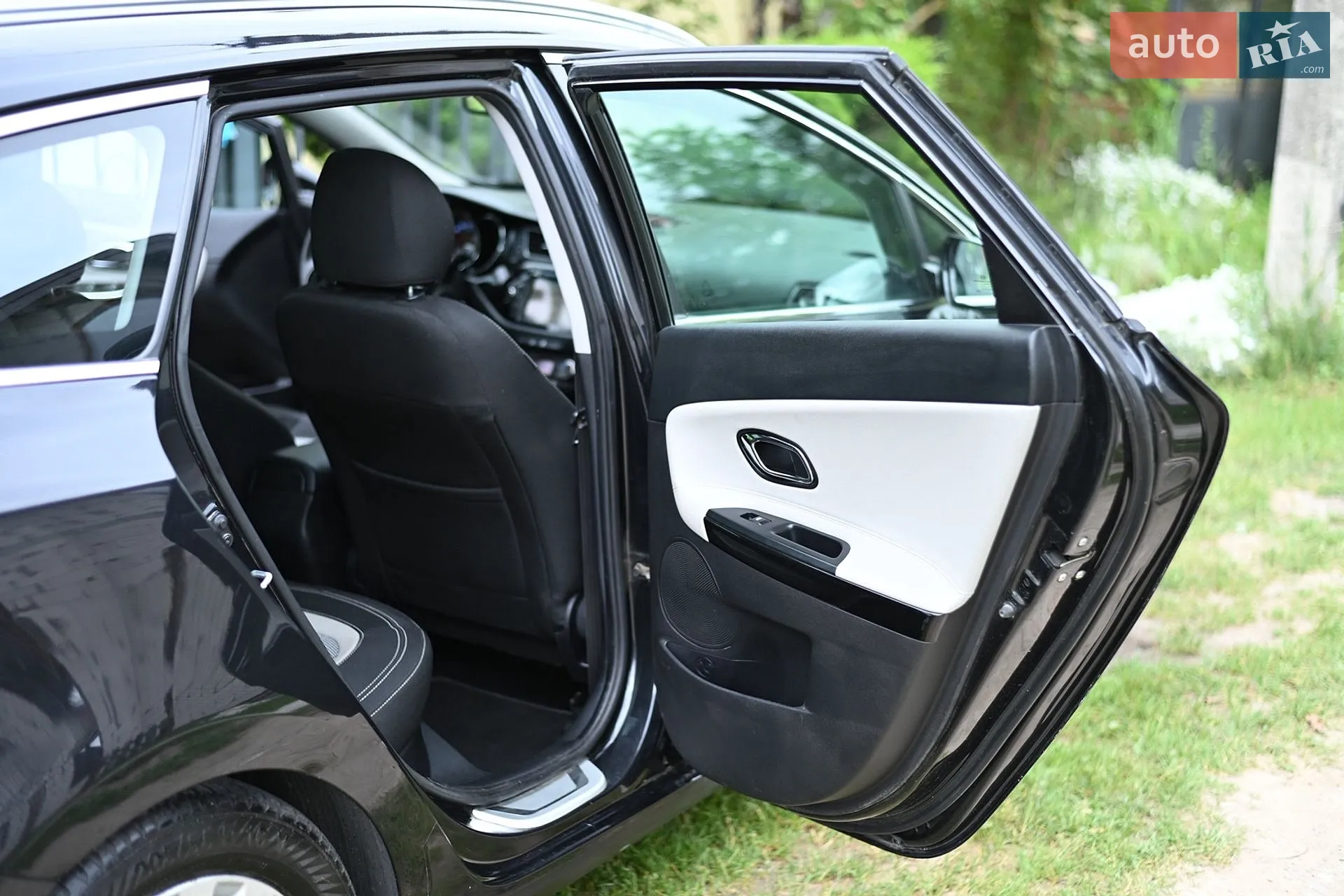 2014 Kia Cee'd - мініатюра 21