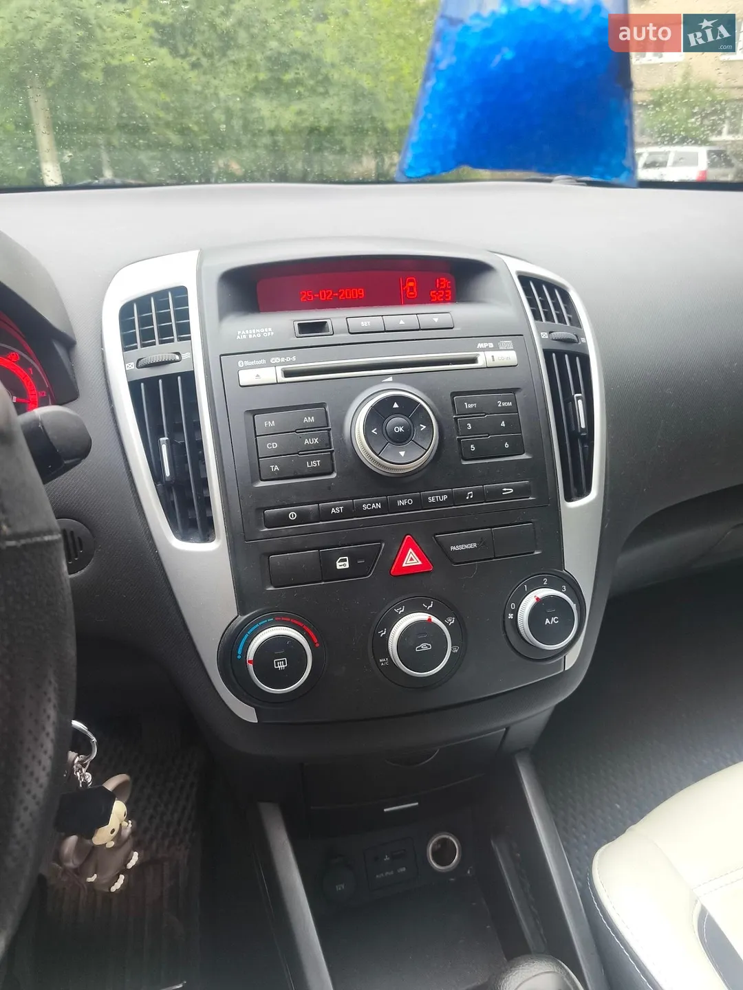 2010 Kia Cee'd - мініатюра 11
