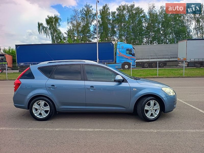 Универсал Kia Ceed 2007 в Ковеле