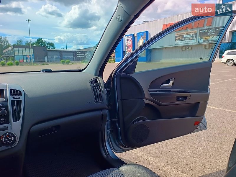 Универсал Kia Ceed 2007 в Ковеле