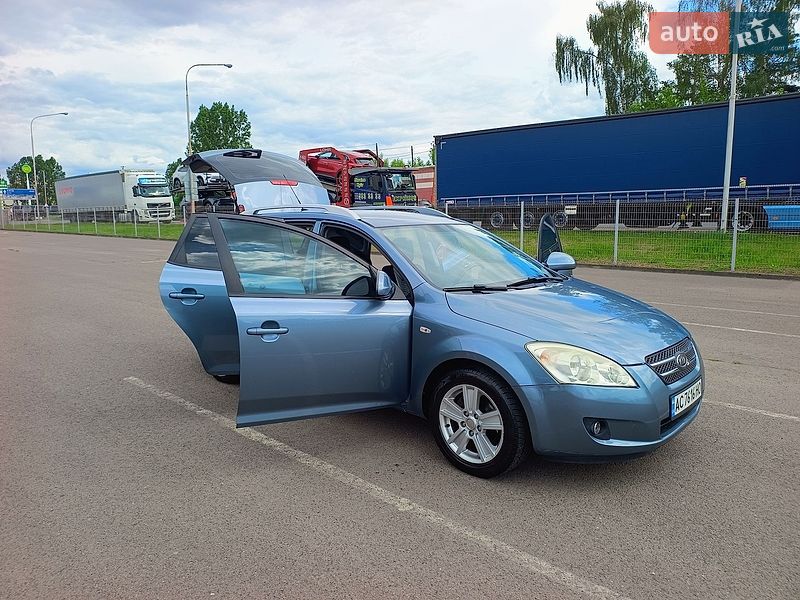 Универсал Kia Ceed 2007 в Ковеле