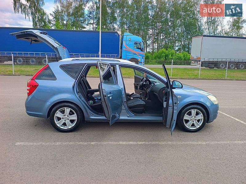 Универсал Kia Ceed 2007 в Ковеле