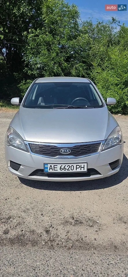 2010 Kia Cee'd - мініатюра 16