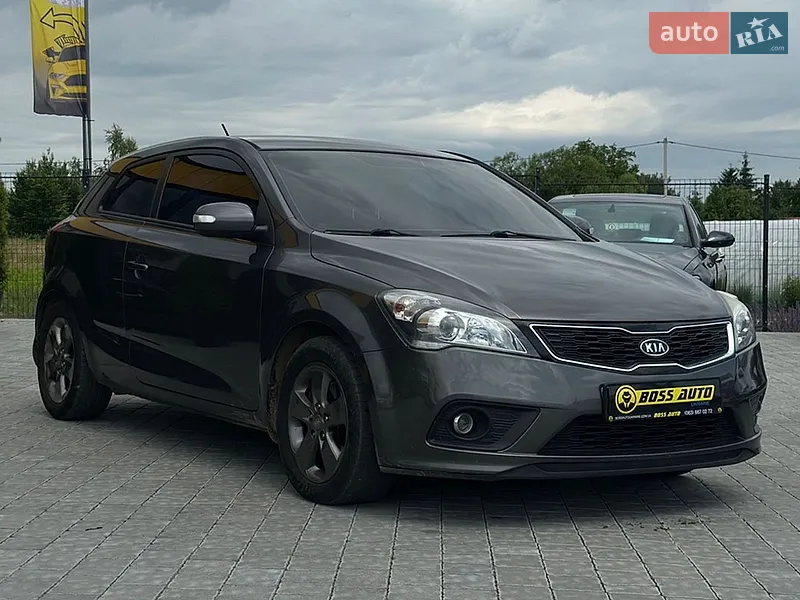 Kia Ceed 2011