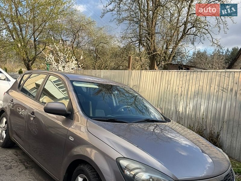 2011 KIA Ceed, VIN U5YHB516ACL277472:plate — фото 1 (autoria)