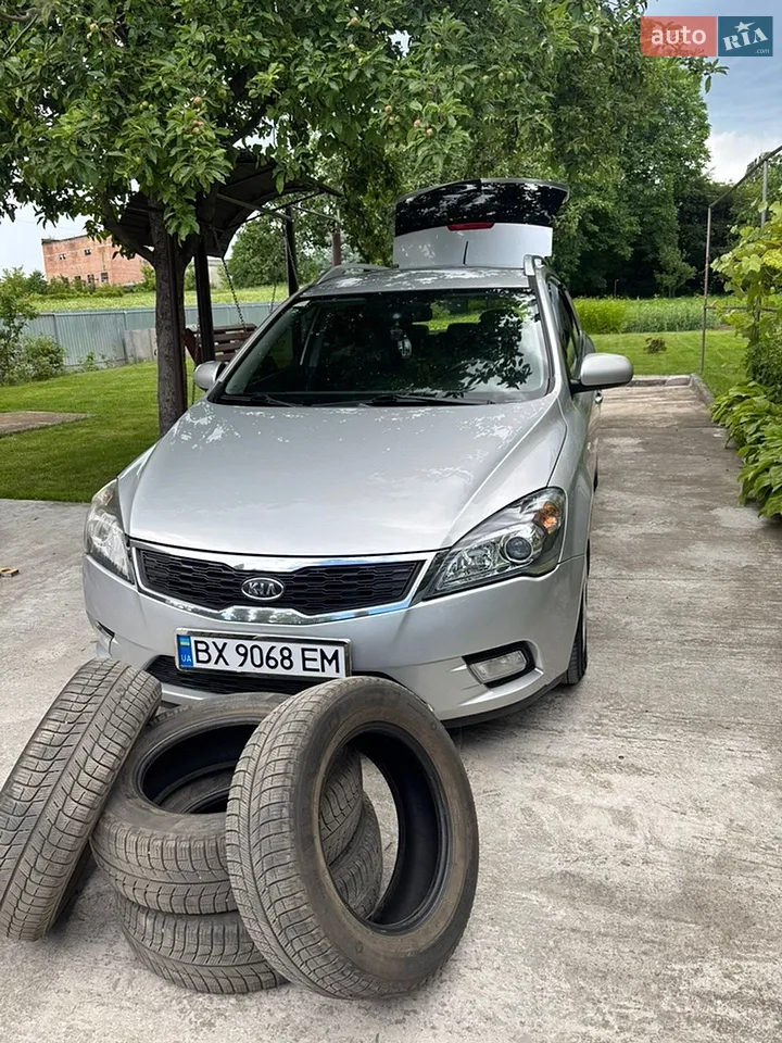 2010 Kia Cee'd - мініатюра 14