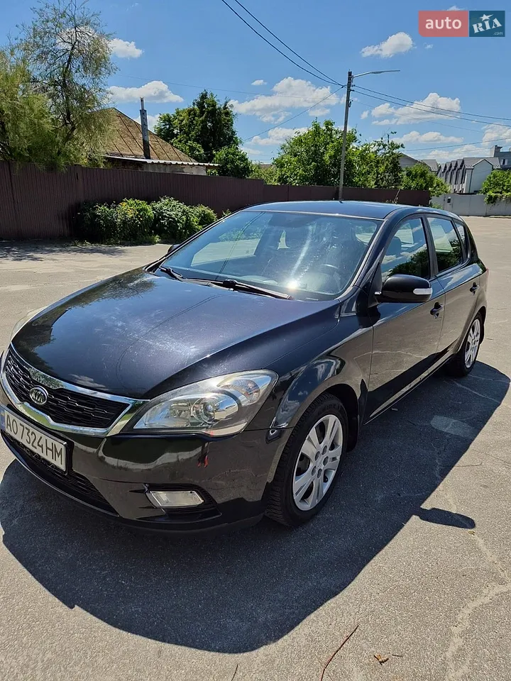 2010 Kia Cee'd - мініатюра 22