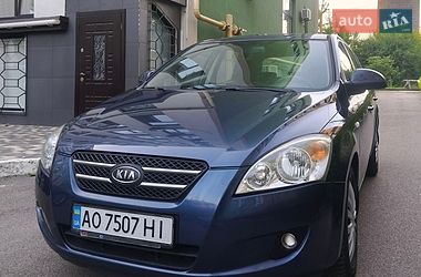 Хэтчбек Kia Ceed 2008 в Киеве