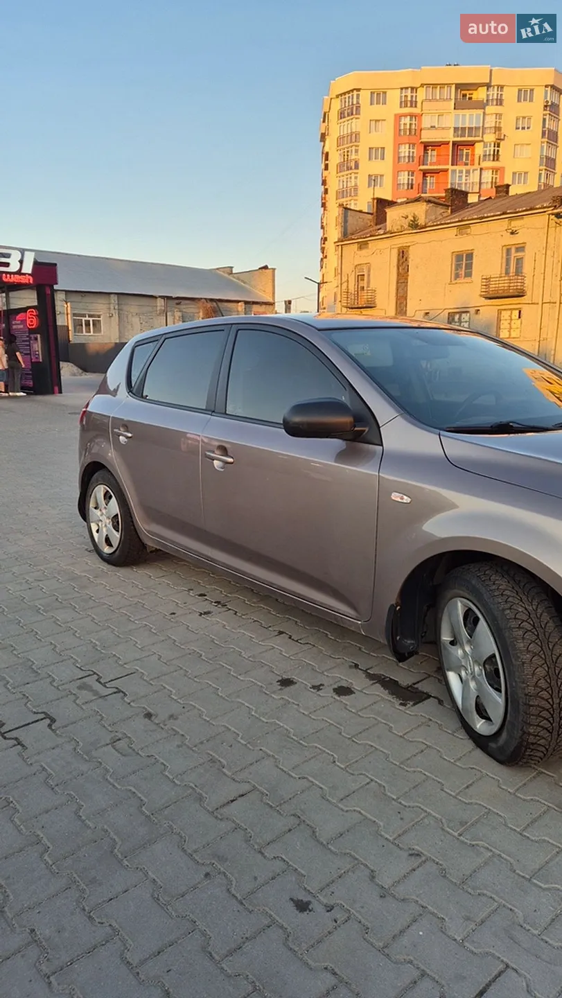 Kia Cee'd 2012 VIN U5YHB511ACL312627 фото оголошення 13 з 25