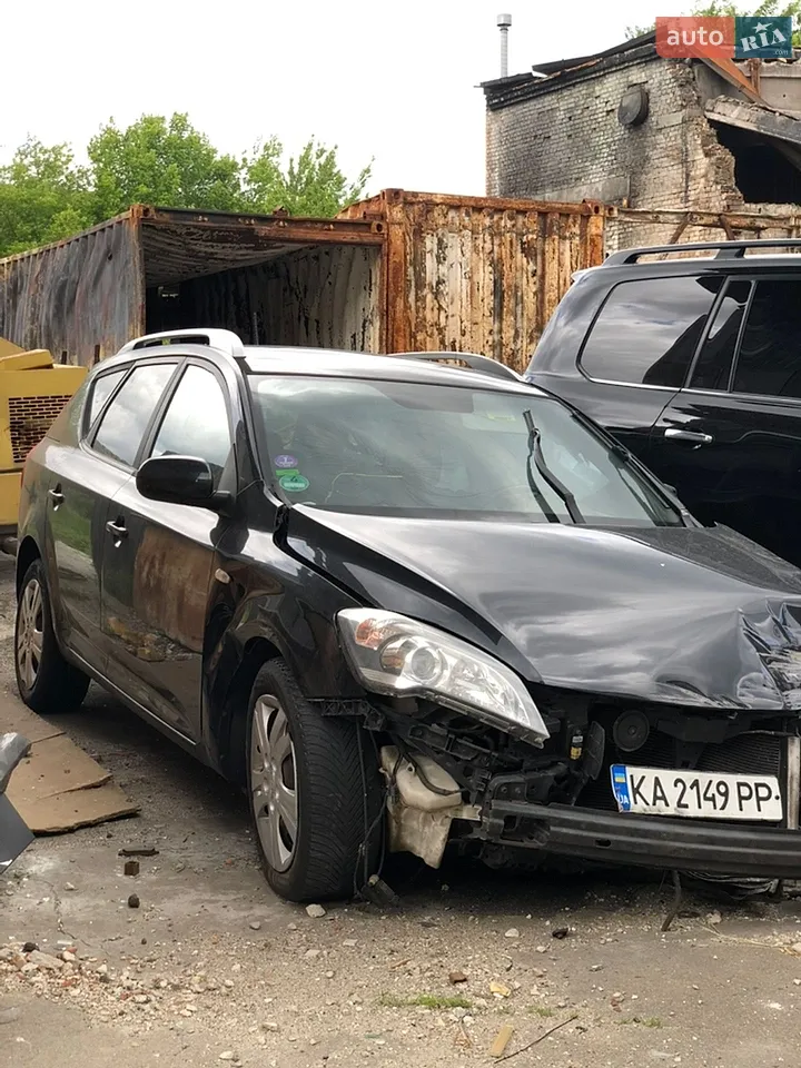 2010 Kia Cee'd - мініатюра 21