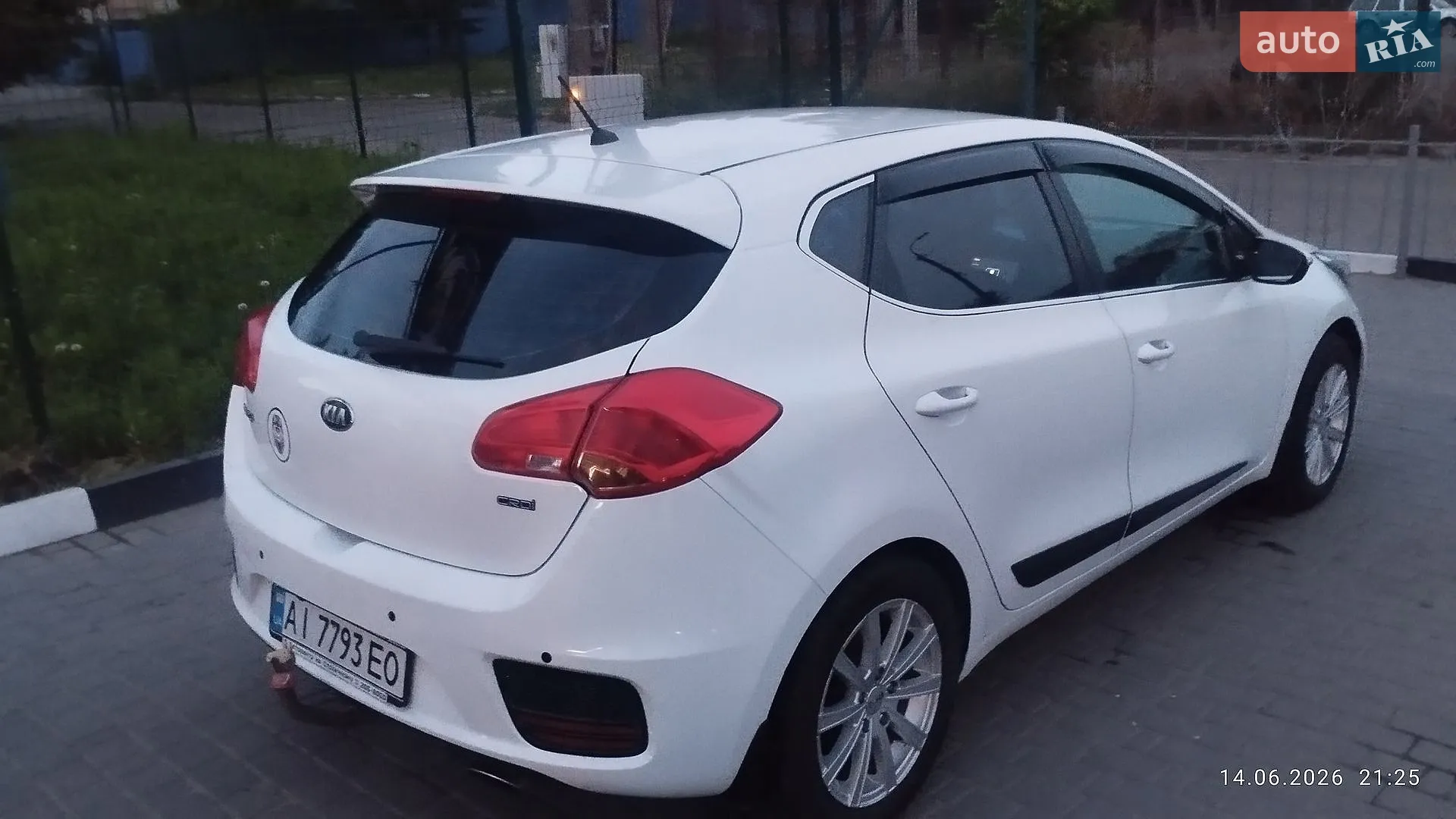 2016 Kia Cee'd - мініатюра 2