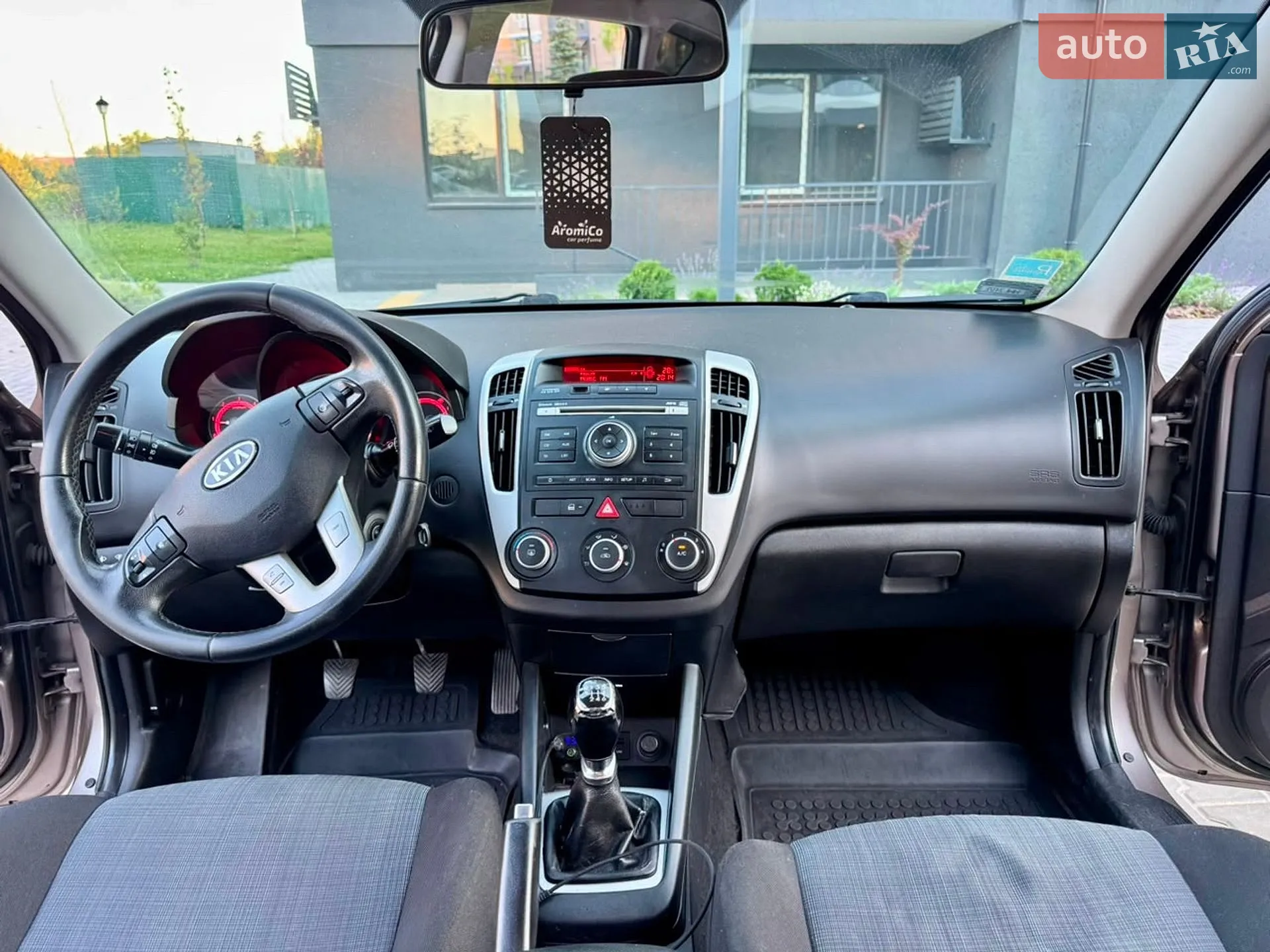 2012 Kia Cee'd - мініатюра 35