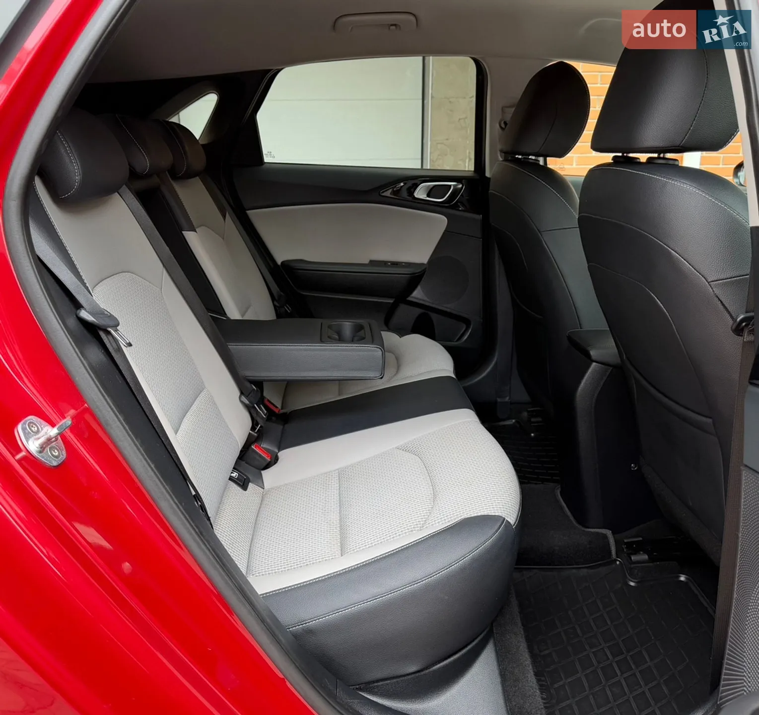 2018 Kia Cee'd - мініатюра 36