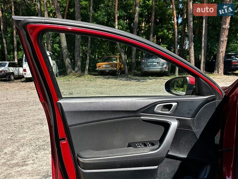 Универсал Kia Ceed 2019 в Черкассах