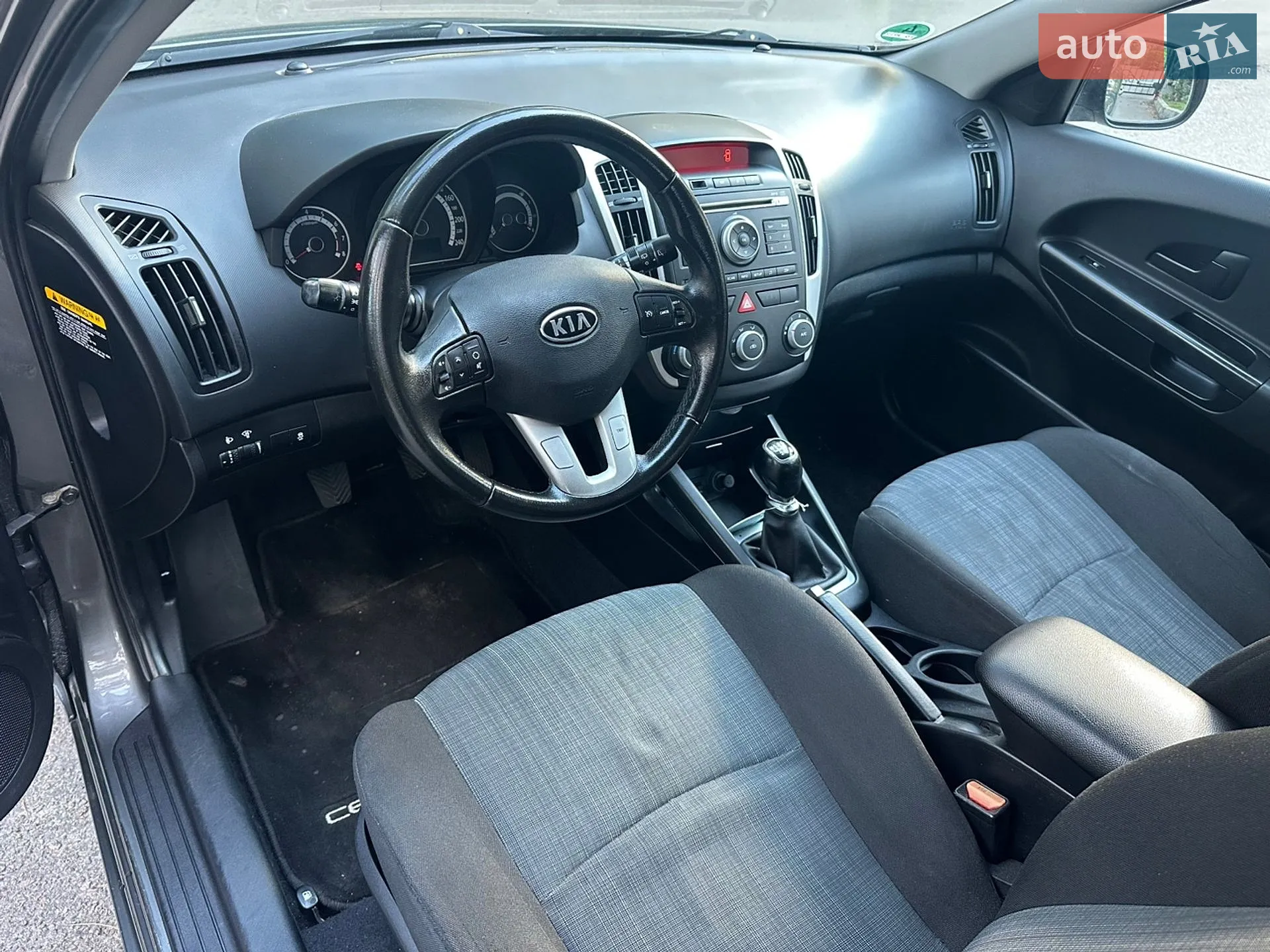 2010 Kia Cee'd - мініатюра 7