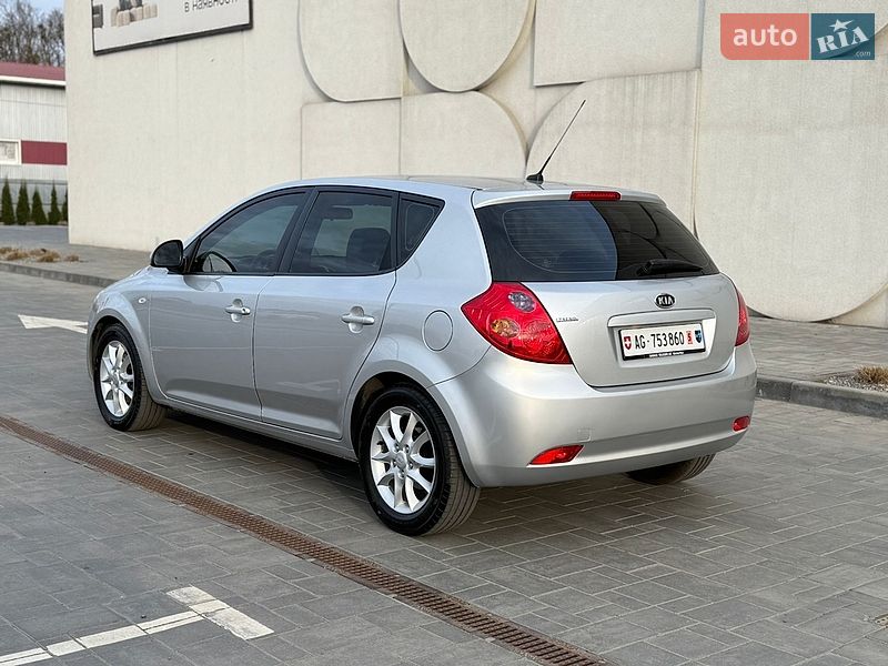 Хетчбек Kia Ceed 2007 в Луцьку фото 6 Хетчбек Kia Ceed 2007 в Луцьку