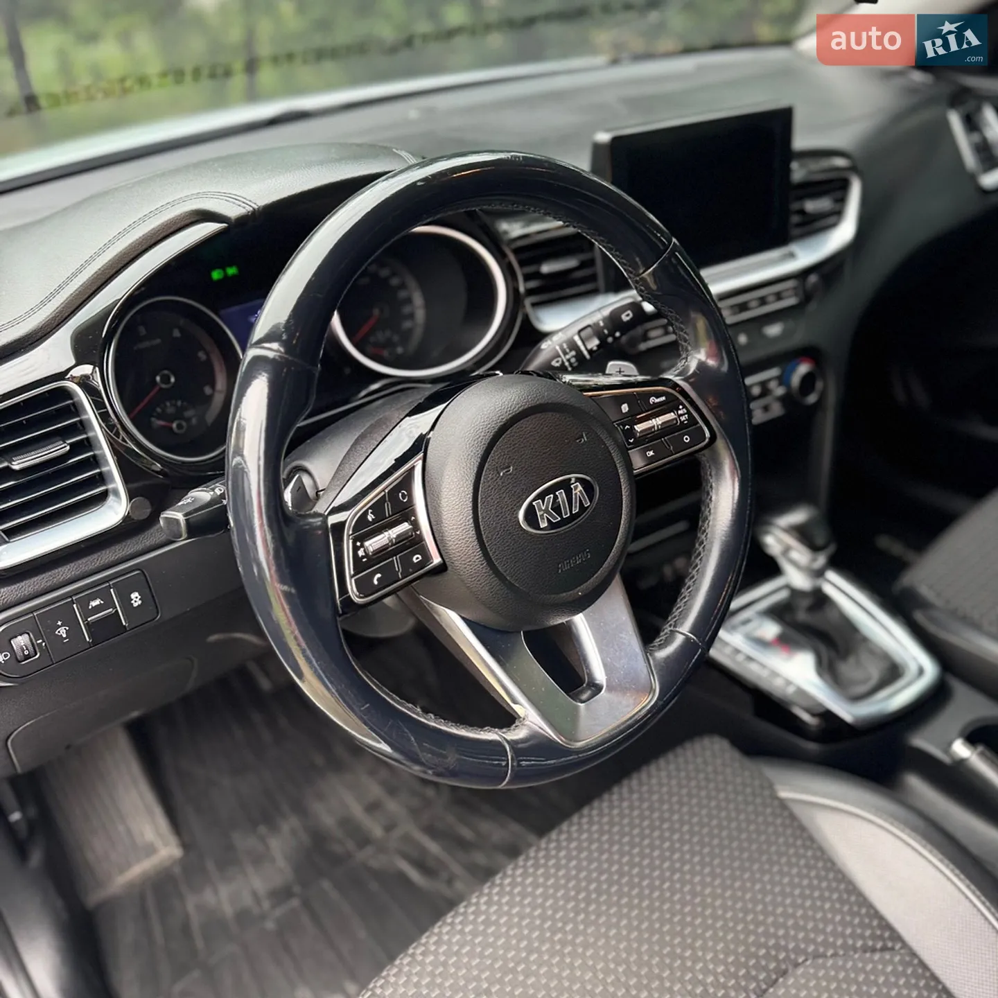 2019 Kia Cee'd - мініатюра 38