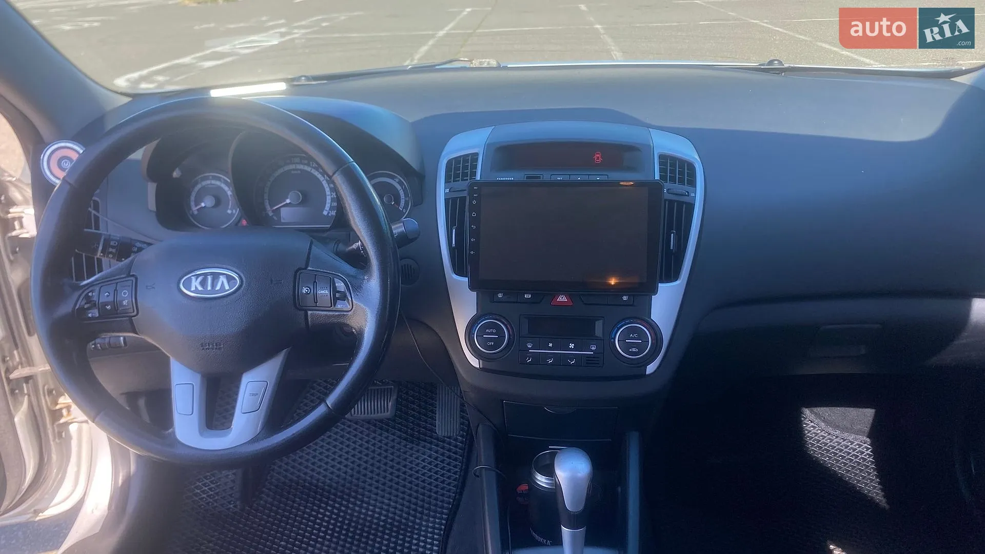 2010 Kia Cee'd - мініатюра 14