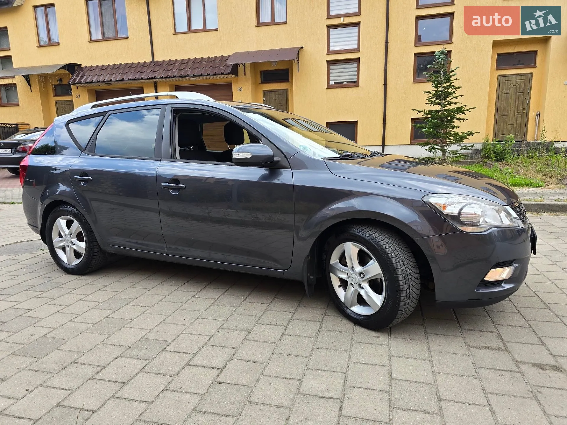 2010 Kia Cee'd - мініатюра 32