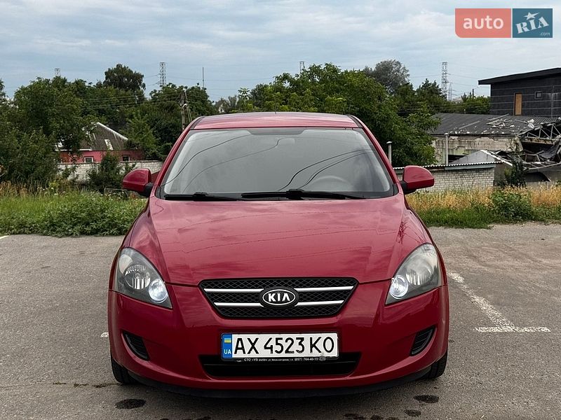 Хетчбек Kia Ceed 2007 в Харкові