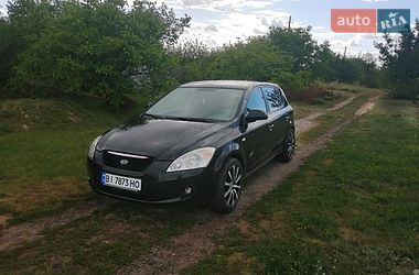 Хетчбек Kia Ceed 2008 в Полтаві