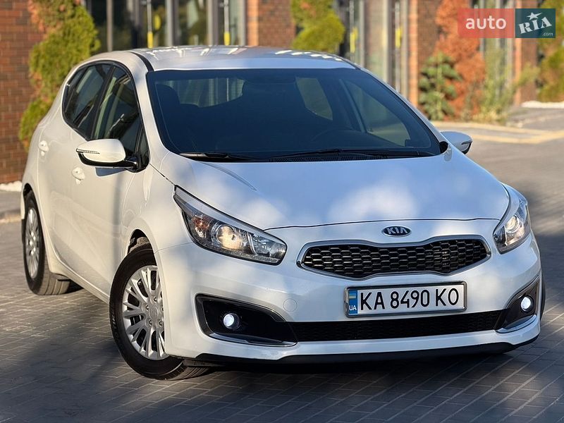 Хэтчбек Kia Ceed 2017 в Виннице