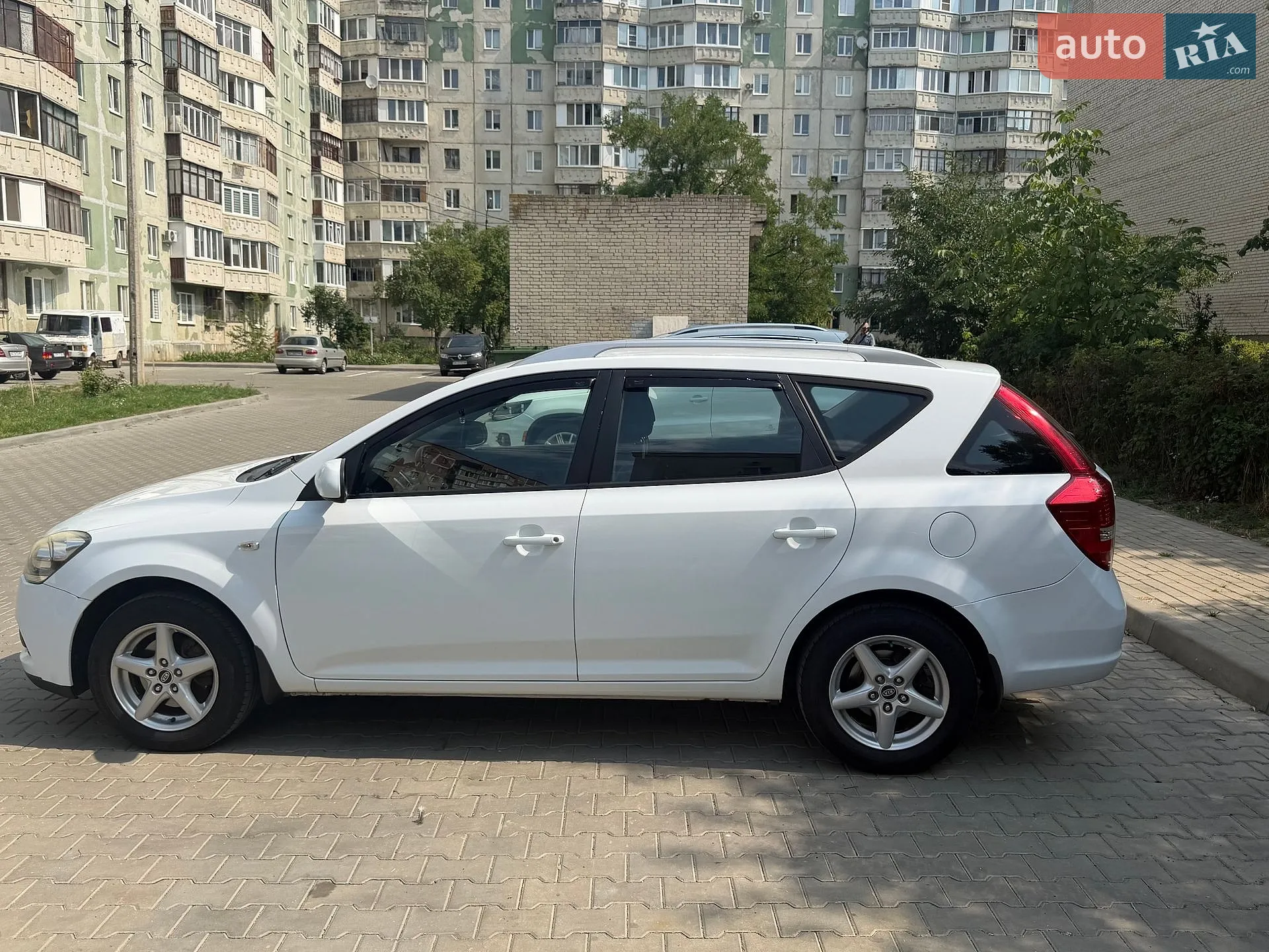 2010 Kia Cee'd - мініатюра 7