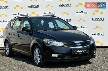 Универсал Kia Ceed 2011 в Луцке