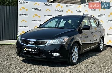 Универсал Kia Ceed 2011 в Луцке
