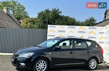Универсал Kia Ceed 2011 в Луцке