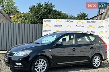 Универсал Kia Ceed 2011 в Луцке