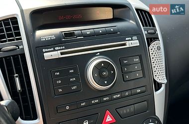 Универсал Kia Ceed 2011 в Луцке