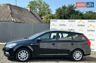 Универсал Kia Ceed 2011 в Луцке