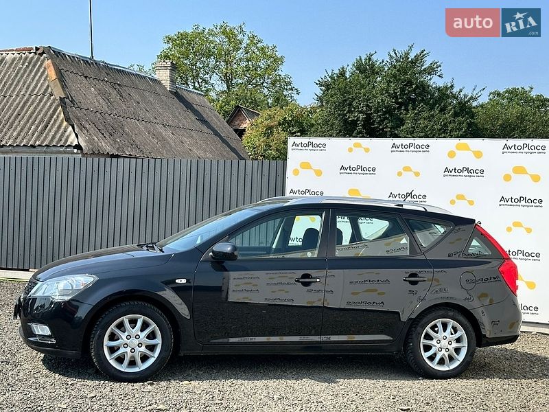 Универсал Kia Ceed 2011 в Луцке